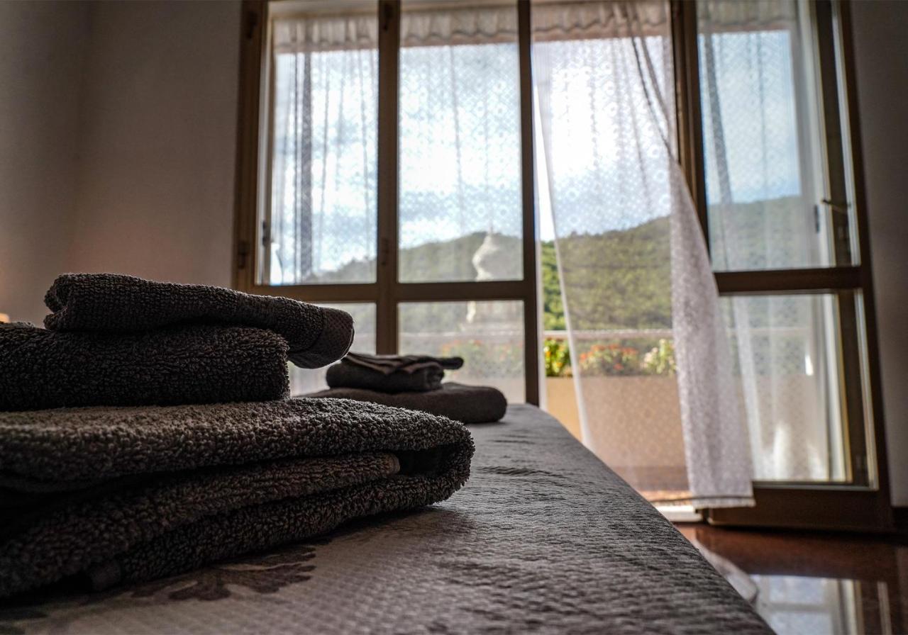 Agriturismo La Rocca San Bartolomeo Al Mare Eksteriør billede