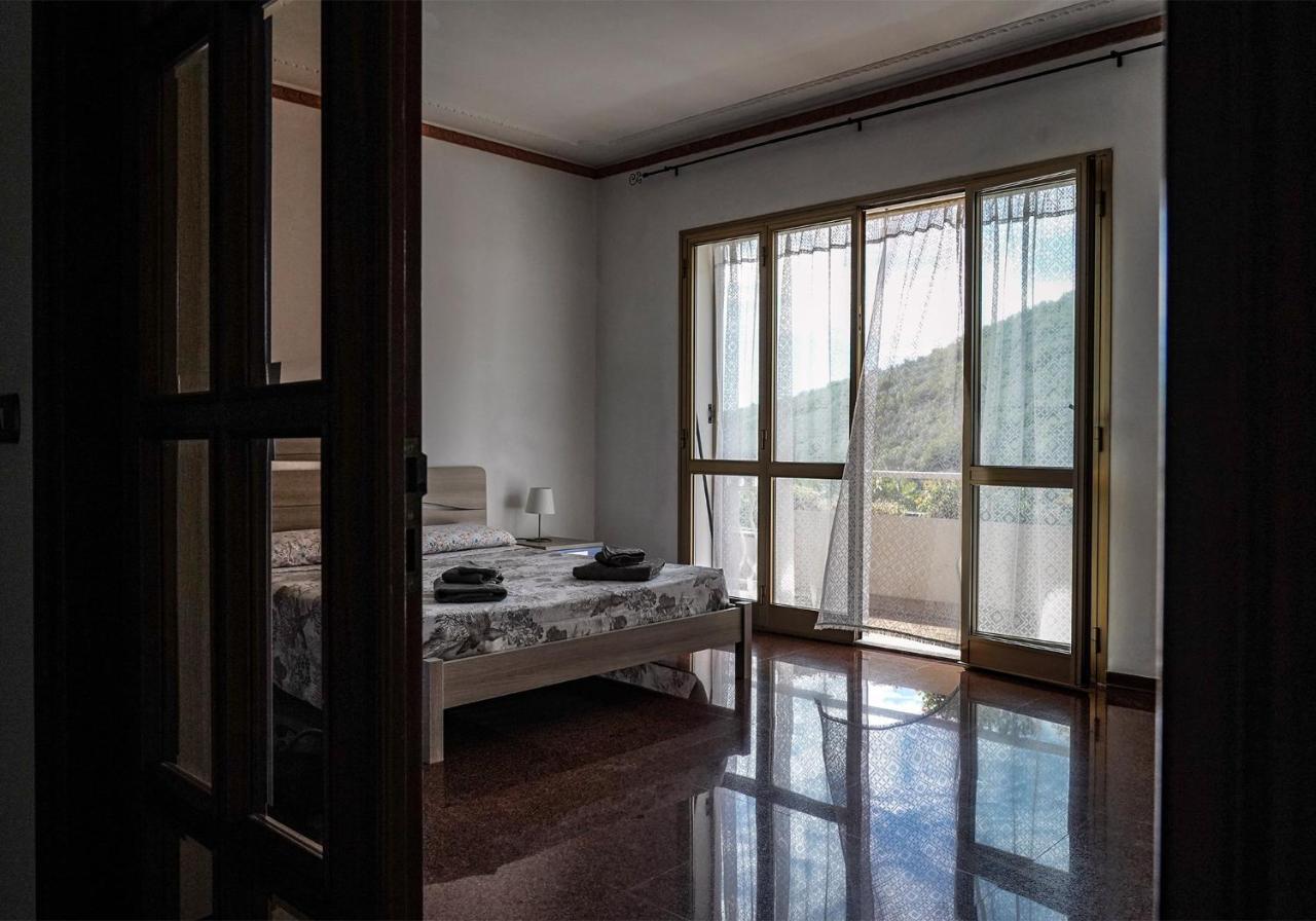Agriturismo La Rocca San Bartolomeo Al Mare Eksteriør billede